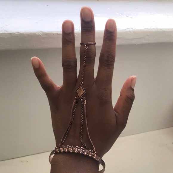 NWT FREE PEOPLE Pinkish Copper Bracelet/Ring O/S - Picture 1 of 3